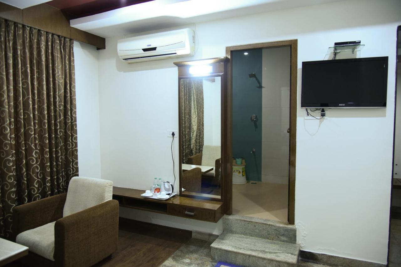 Hotel Sarayu Hassan Εξωτερικό φωτογραφία
